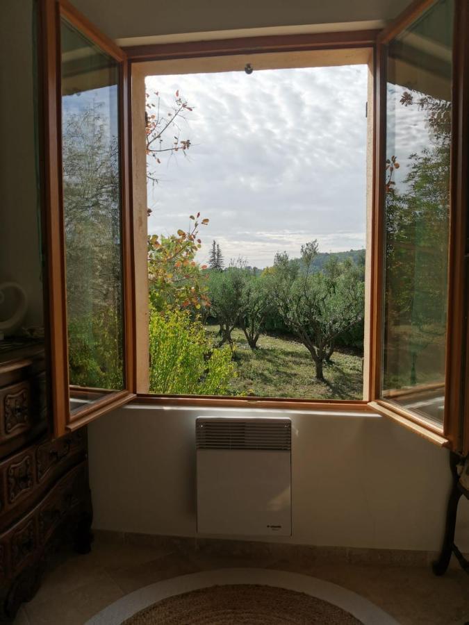 Maison Dans La Provence Verte 科蒂尼亚克 外观 照片